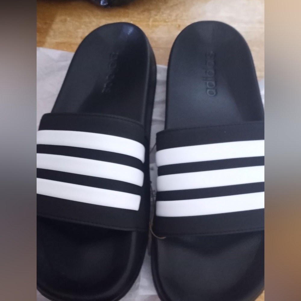 adidas
Adilette Shower
Slide Sandal